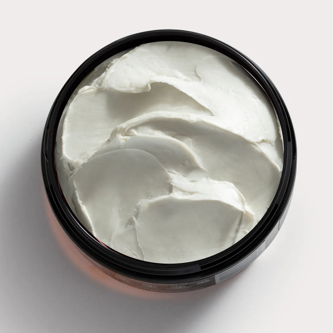 Matte wax with strong adhesion